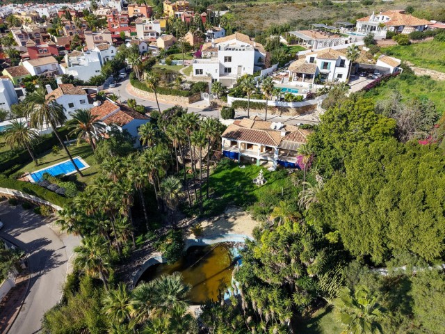 5 Bedrooms Villa in Río Real