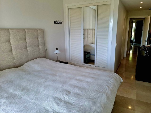2 Bedrooms Apartment in Benahavís