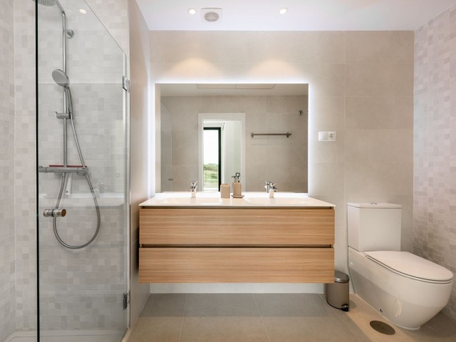 Apartamento con 3 Dormitorios  en Estepona