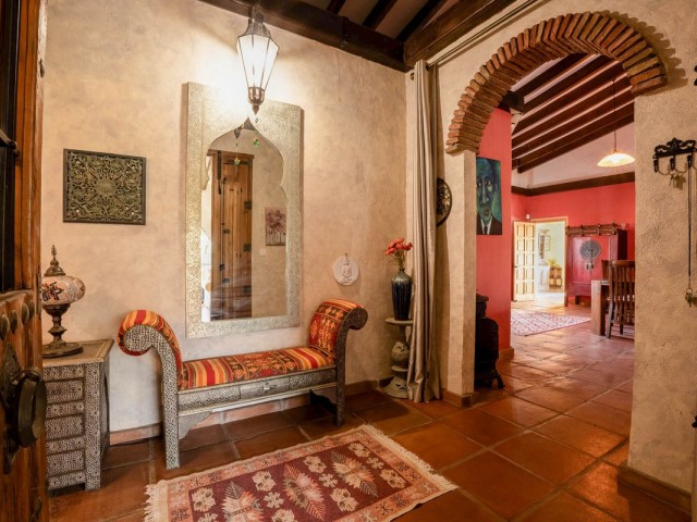 3 Bedrooms Villa in Mijas Golf