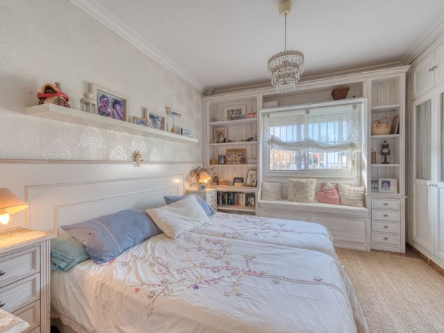 Maison mitoyenne avec 3 Chambres  à Los Boliches