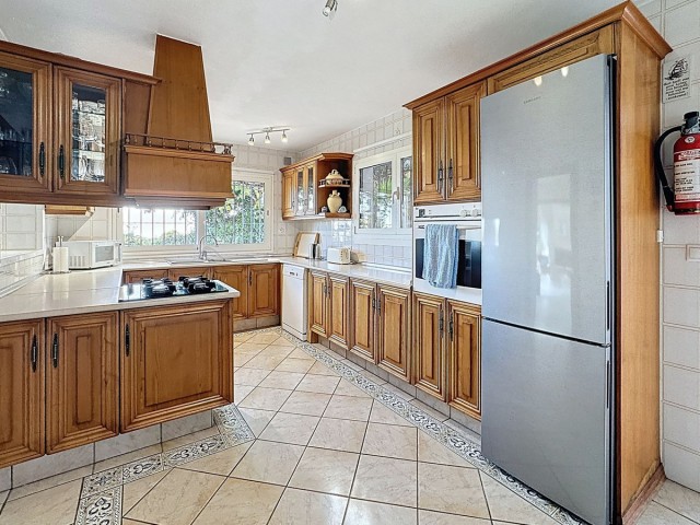 4 Bedrooms Villa in Mijas