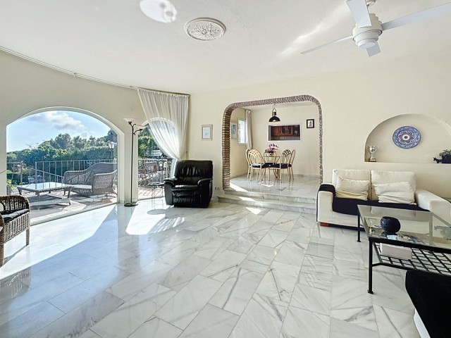 Villa avec 4 Chambres  à Mijas