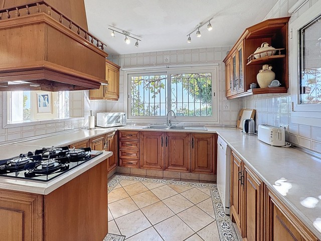 Villa avec 4 Chambres  à Mijas