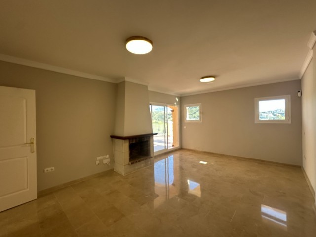 Kattohuoneisto Mijas Golf