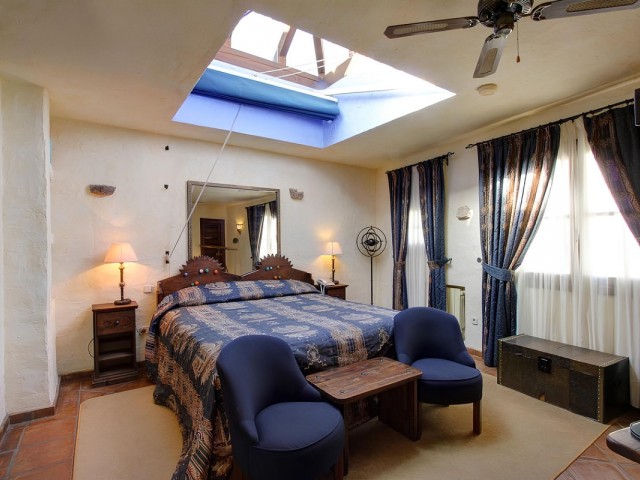 Commercial in Benahavís