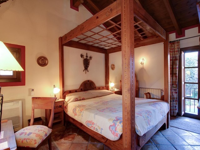 Commercial in Benahavís