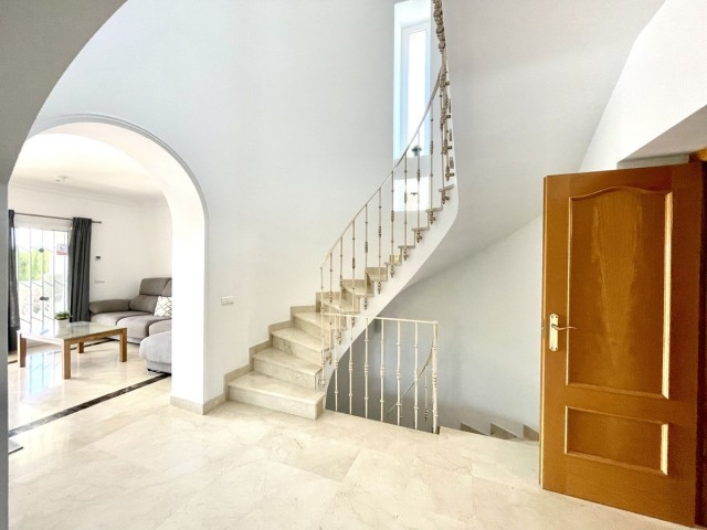 4 Bedrooms Villa in Mijas Golf