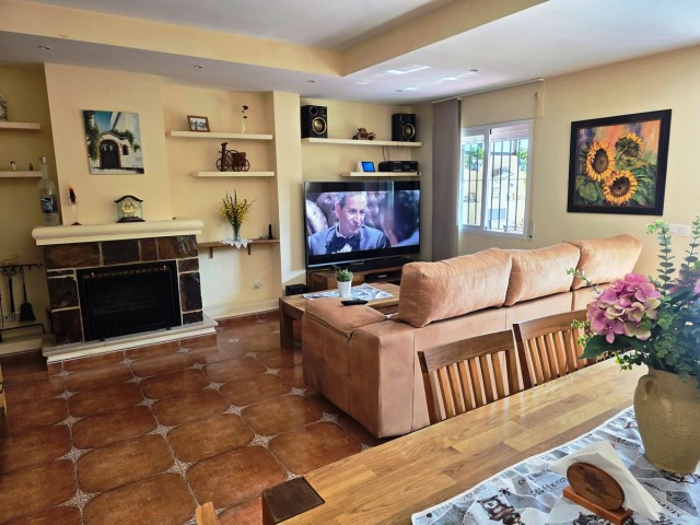 3 Bedrooms Townhouse in Marbella