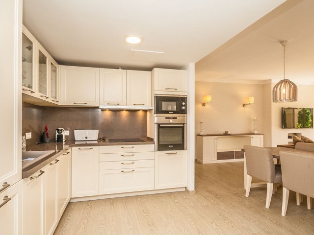 2 Sovrums Lägenhet i Elviria