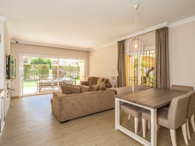 2 Sovrums Lägenhet i Elviria