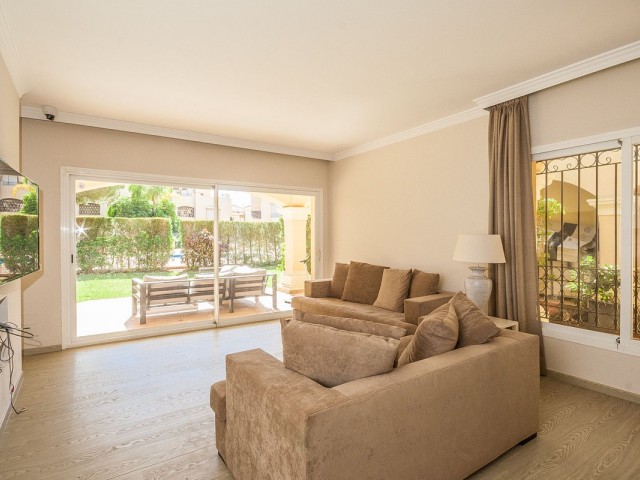 2 Sovrums Lägenhet i Elviria