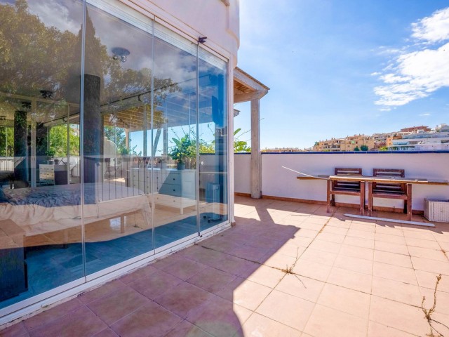 2 Bedrooms Apartment in Riviera del Sol