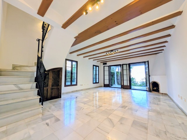 Townhouse, Nagüeles, R5184070