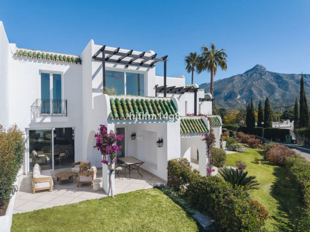 Maison mitoyenne avec 3 Chambres  à La Colina