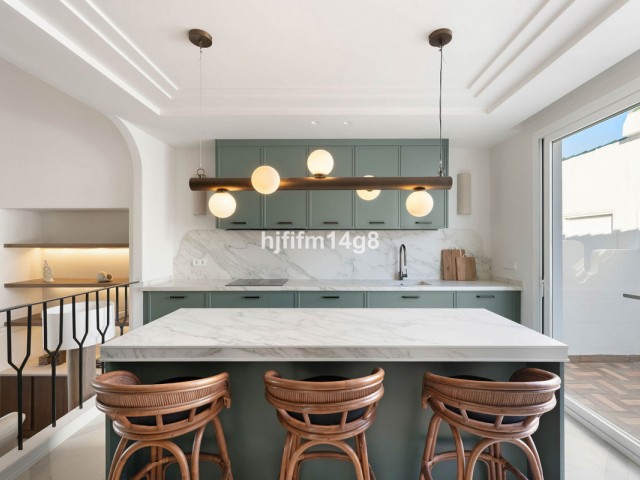Maison mitoyenne avec 3 Chambres  à La Colina