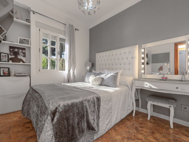 3 Bedrooms Apartment in Nueva Andalucía