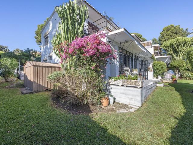 Huoneisto, Nueva Andalucia, R5196880