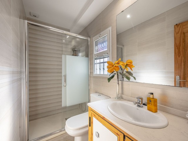 3 Makuuhuoneen Huoneisto Nueva Andalucía