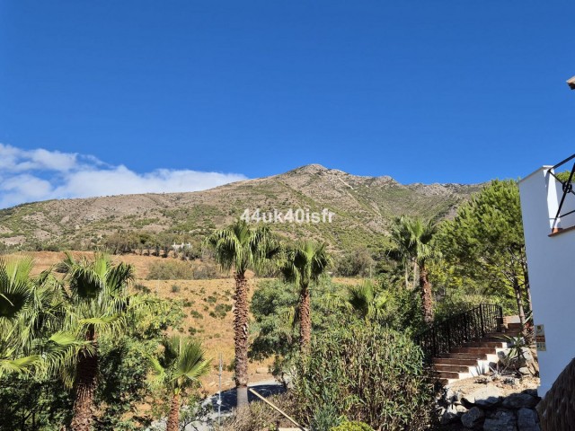 4 Soveroms Villa i Valtocado