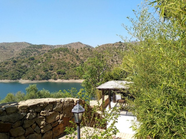 6 Slaapkamer Villa in Istán