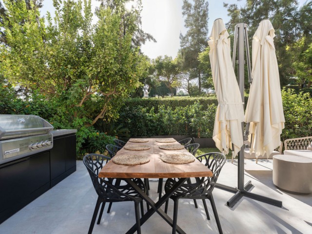 3 Soveroms Leilighet i Benahavís