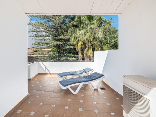 Maison mitoyenne avec 3 Chambres  à Los Boliches