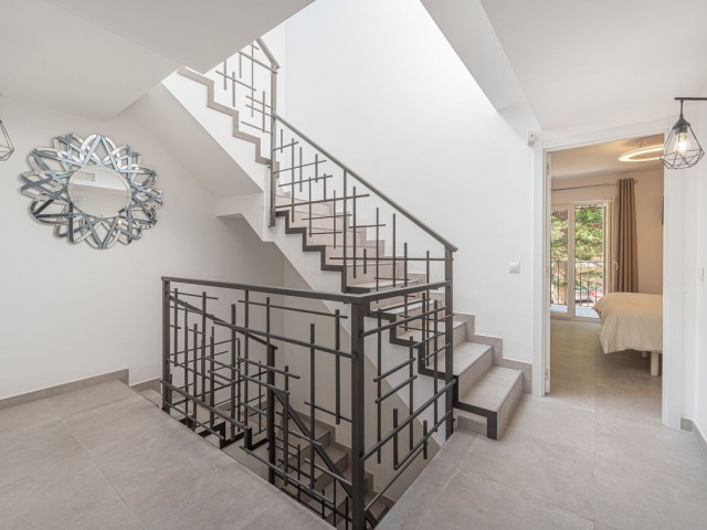 Maison mitoyenne avec 3 Chambres  à Los Boliches