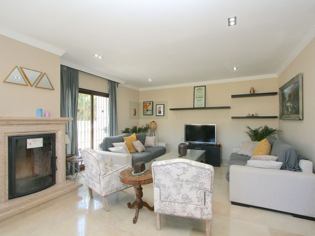 Villa, Sierrezuela, R5201422