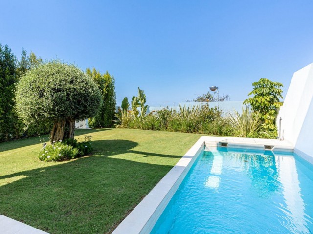 4 Schlafzimmer Villa in Marbella