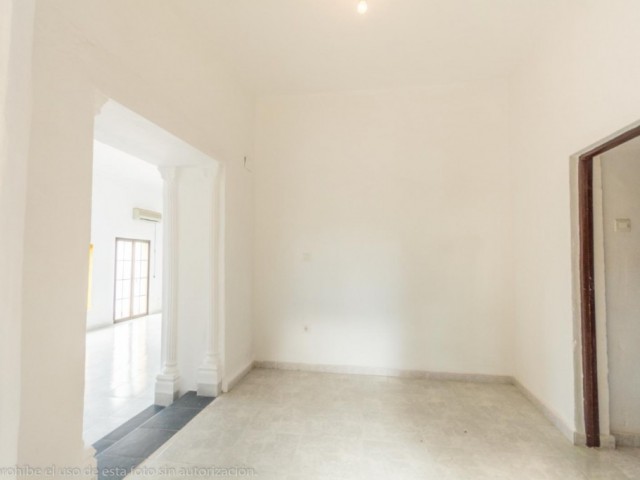 5 Bedrooms Villa in Mijas