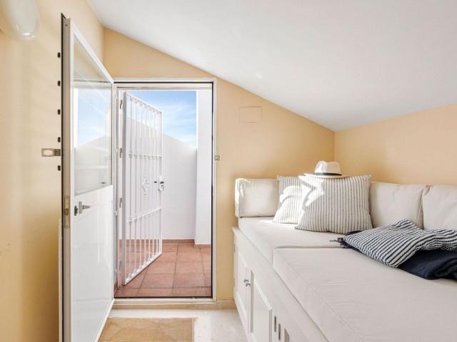 3 Soveroms Rekkehus i Nueva Andalucía