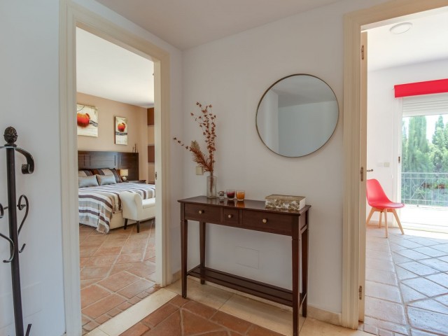 4 Soveroms Villa i La Duquesa