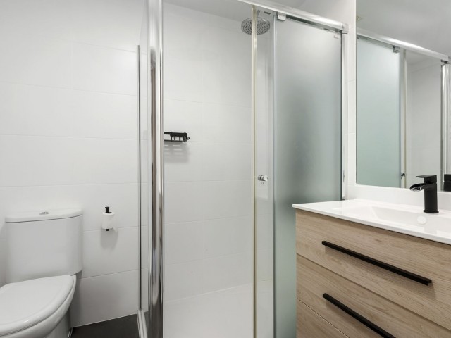 Apartamento con 3 Dormitorios  en La Cala de Mijas