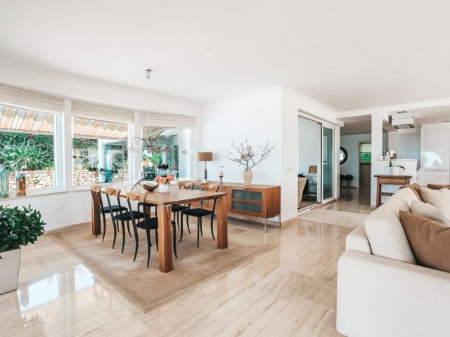 4 Schlafzimmer Villa in La Capellania