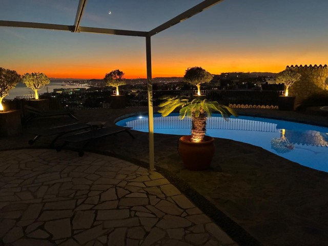 4 Schlafzimmer Villa in La Capellania