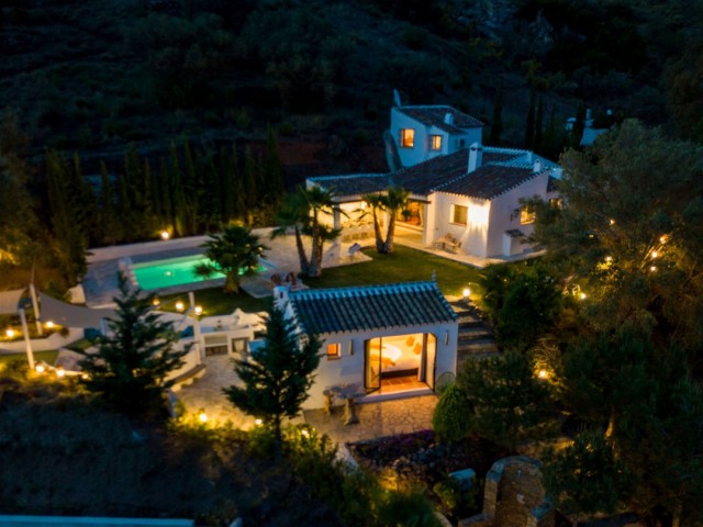 4 Schlafzimmer Villa in Canillas de Aceituno