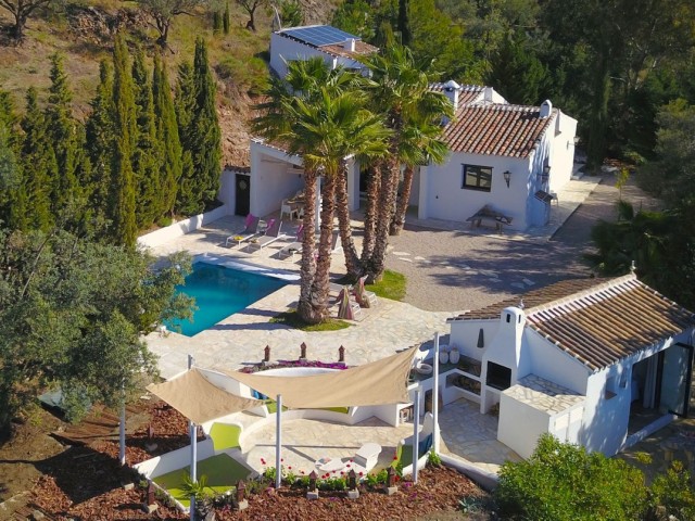 4 Schlafzimmer Villa in Canillas de Aceituno