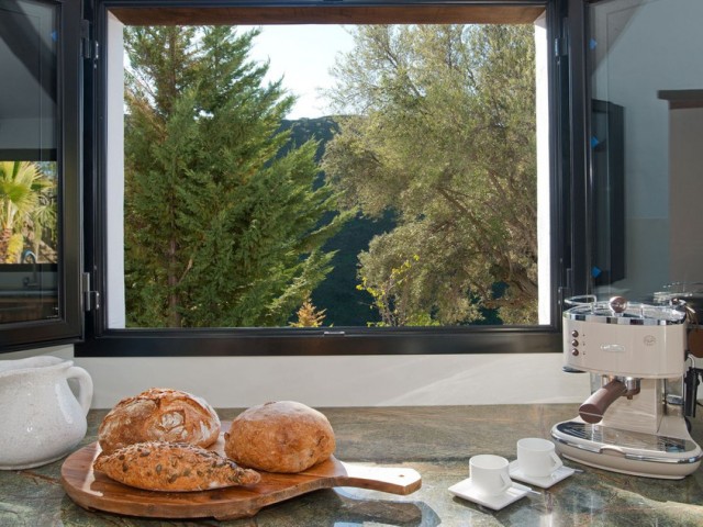 4 Bedrooms Villa in Canillas de Aceituno