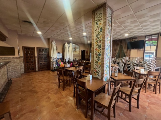 4 Schlafzimmer Villa in Estepona