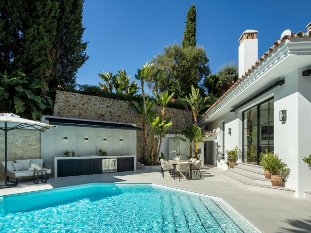 5 Sovrums Villa i Benahavís