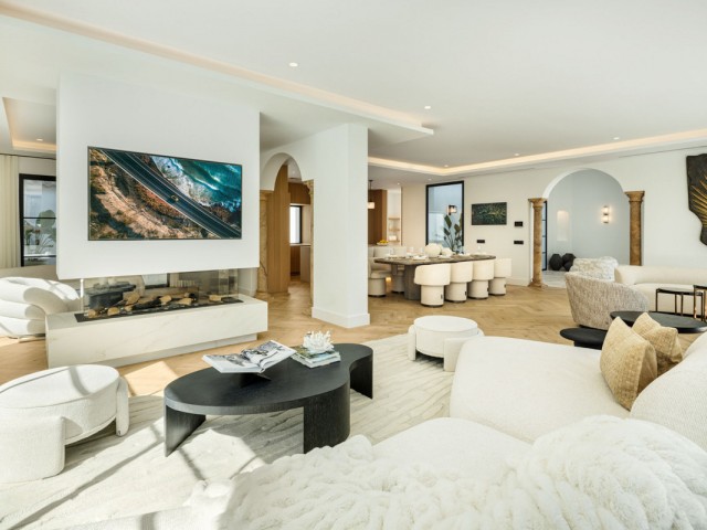 5 Sovrums Villa i Benahavís