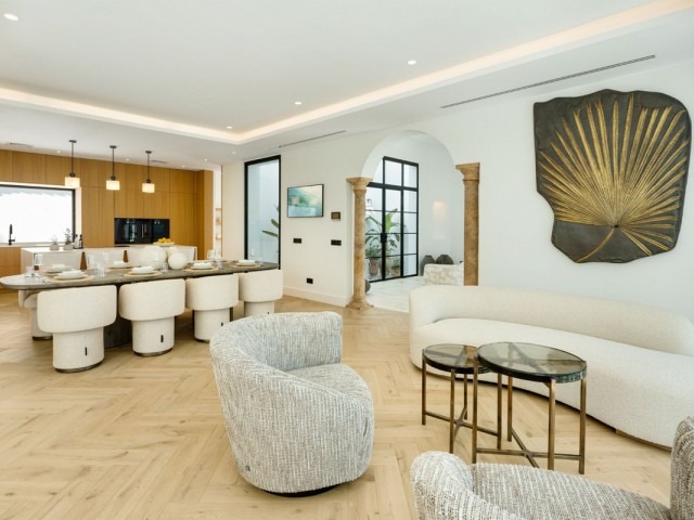 5 Sovrums Villa i Benahavís