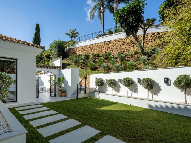 5 Sovrums Villa i Benahavís