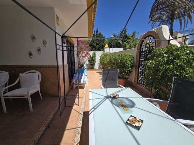 2 Bedrooms Apartment in Marbella