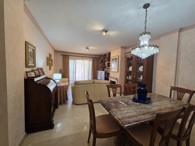 2 Bedrooms Apartment in Marbella