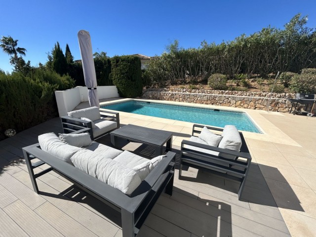 5 Schlafzimmer Villa in Elviria
