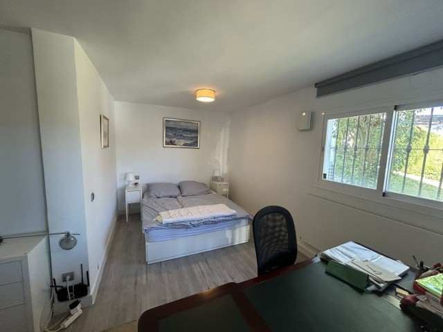 5 Schlafzimmer Villa in Elviria
