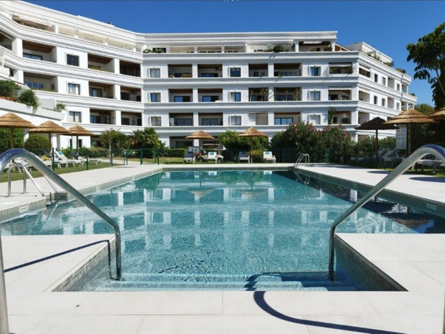 2 Schlafzimmer Apartment in Nueva Andalucía