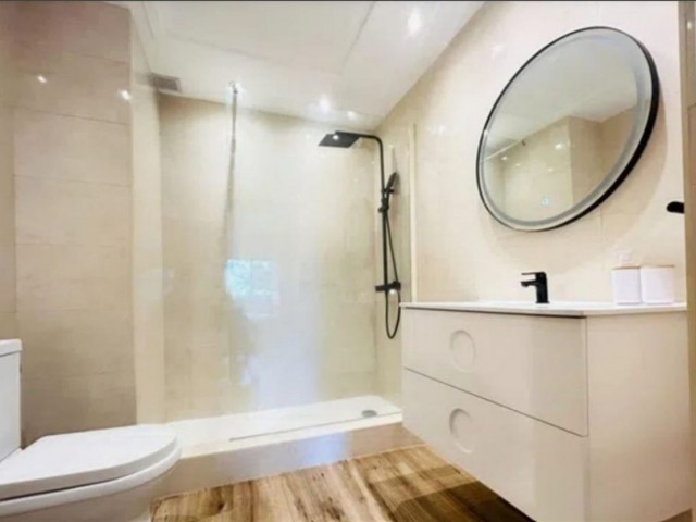 2 Schlafzimmer Apartment in Nueva Andalucía